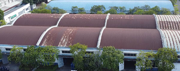 彩钢瓦棚顶翻新前